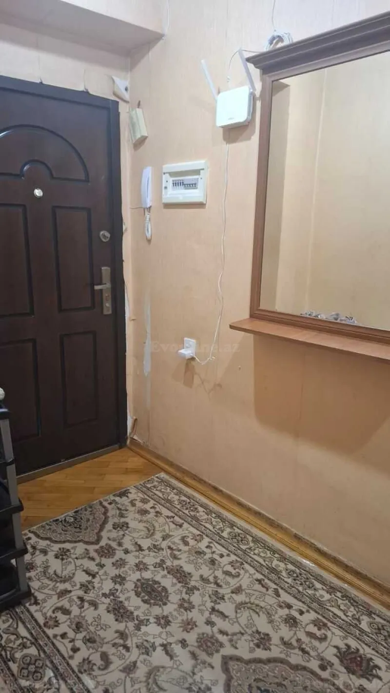 Satılır 3 otaqlı Mənzil Köhnə tikili 80 m² Nəsimi r. - şəkil 4