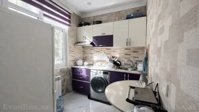 Satılır 2 otaqlı Mənzil Köhnə tikili 50 m² Memar Əcəmi m. - şəkil 3