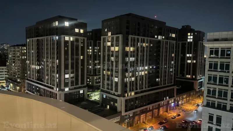 2 otaqlı Mənzil 102.5 m² Xətai m. Satılır