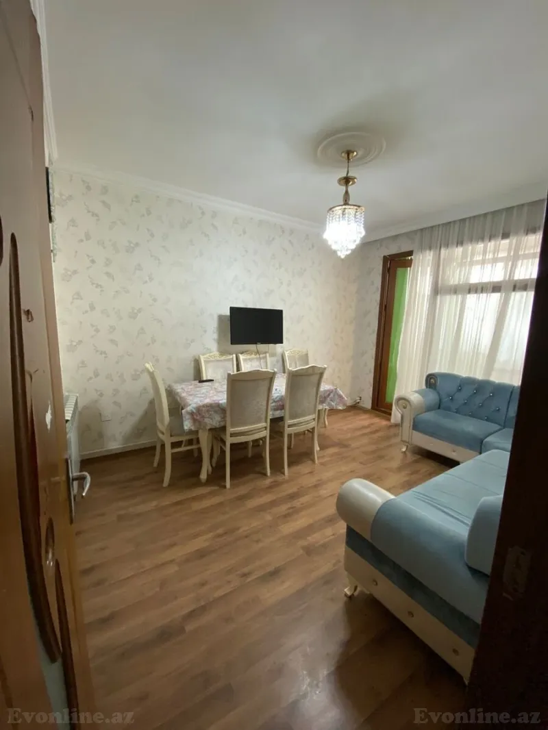 3 otaqlı Mənzil 70 m² Memar Əcəmi m. Kirayə verilir