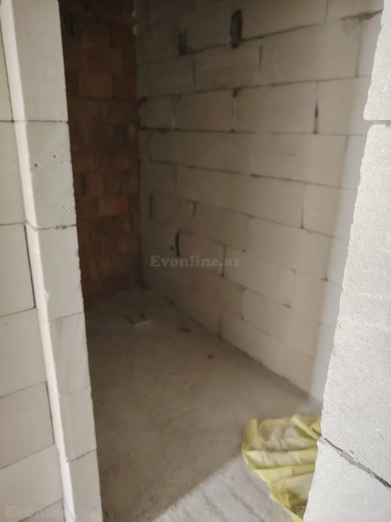 3 otaqlı Mənzil 86.3 m² Qara Qarayev m. Satılır