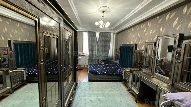 Satılır 2 otaqlı Mənzil Yeni tikili 89 m² Xalqlar Dostluğu m. - şəkil 3