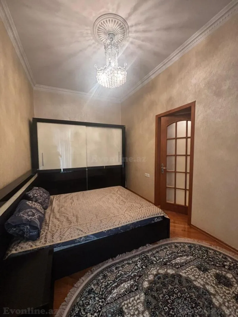 Satılır 2 otaqlı Mənzil Köhnə tikili 75 m² 28 May m. - şəkil 10