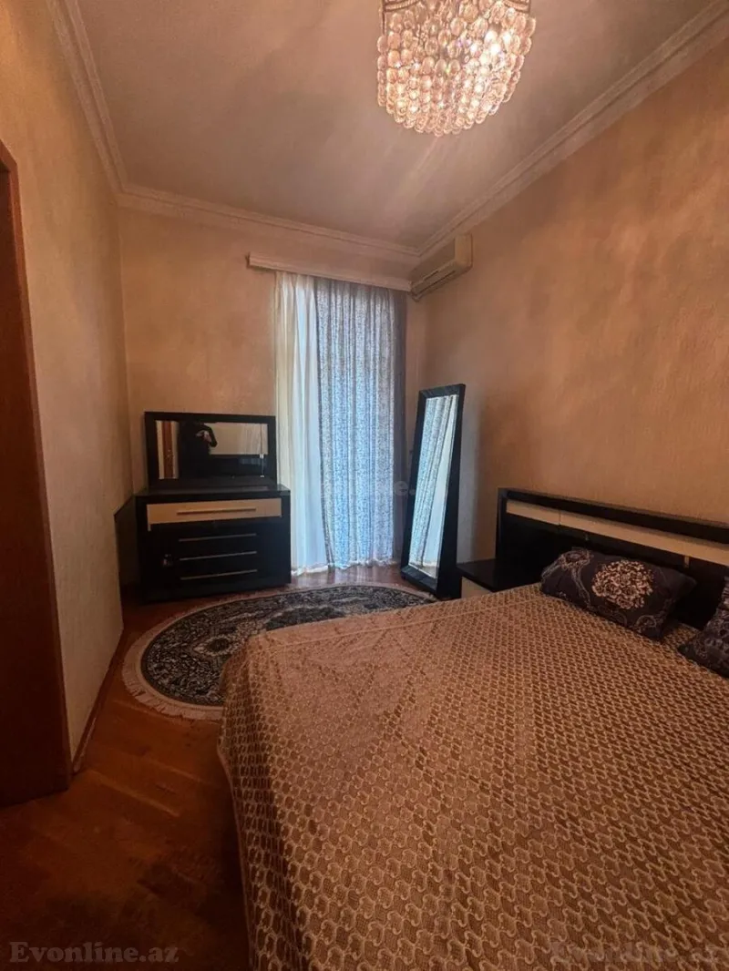 Satılır 2 otaqlı Mənzil Köhnə tikili 75 m² 28 May m. - şəkil 12
