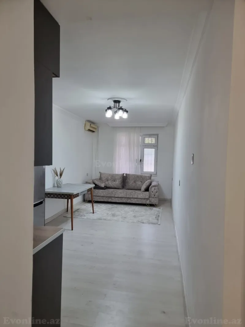 Satılır 2 otaqlı Mənzil Köhnə tikili 35 m² Bakıxanov - şəkil 3
