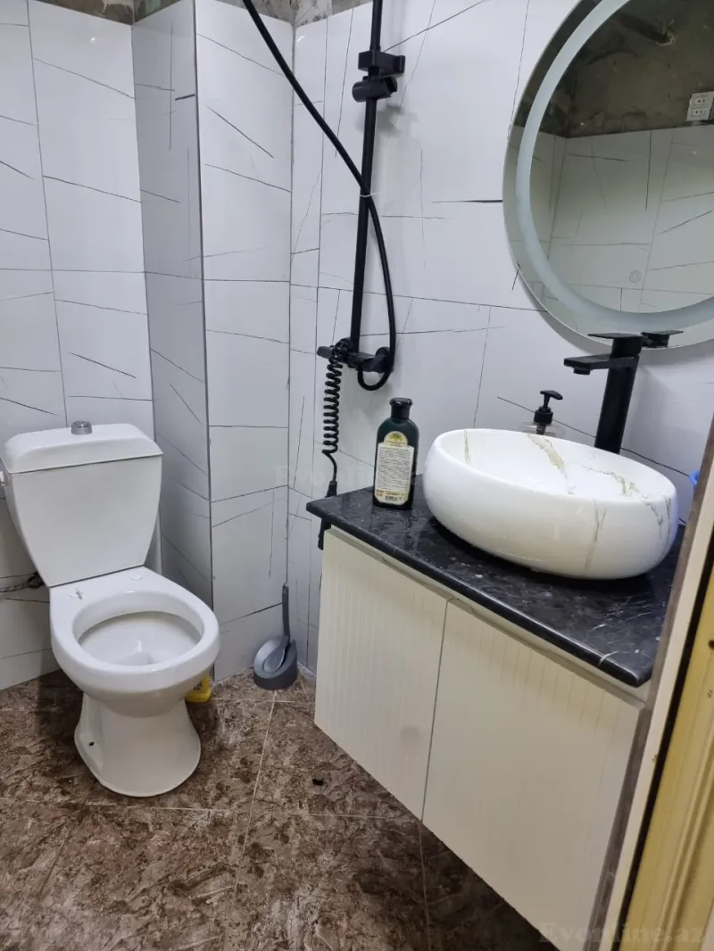 Satılır 2 otaqlı Mənzil Köhnə tikili 35 m² Bakıxanov - şəkil 7