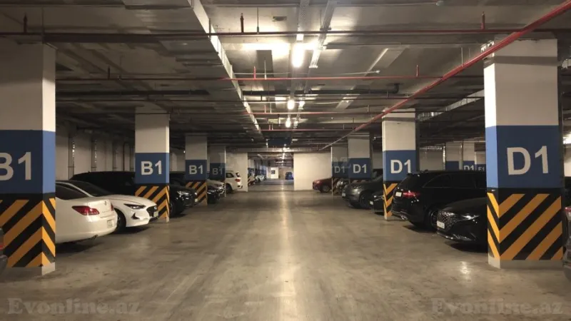 Satılır 5 otaqlı Mənzil Yeni tikili 250 m² Elmlər Akademiyası m. - şəkil 11