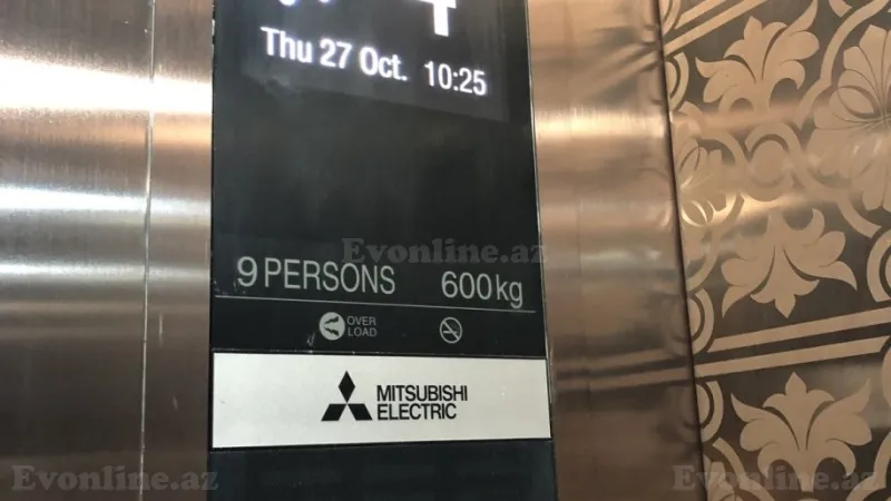 Satılır 5 otaqlı Mənzil Yeni tikili 250 m² Elmlər Akademiyası m. - şəkil 15