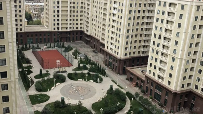 Satılır 5 otaqlı Mənzil Yeni tikili 250 m² Elmlər Akademiyası m. - şəkil 16