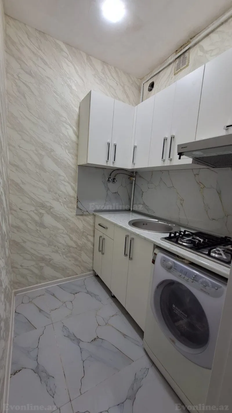 Satılır 2 otaqlı Mənzil Köhnə tikili 35 m² 3-cü mikrorayon - şəkil 8