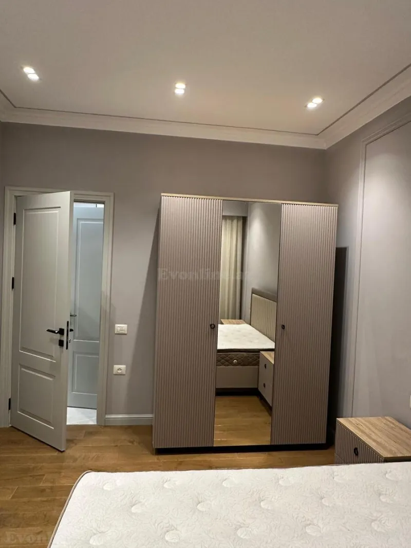 Kirayə verilir 3 otaqlı Mənzil Yeni tikili 85 m² Bakmil m. - şəkil 14