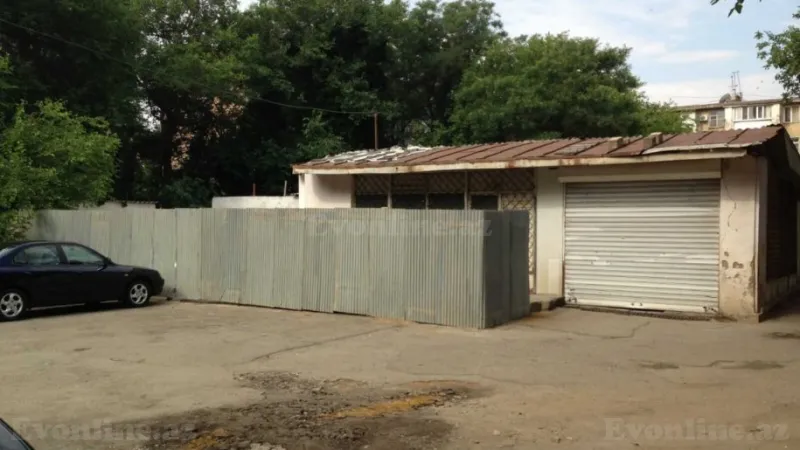 Torpaq Elmlər Akademiyası m. Satılır