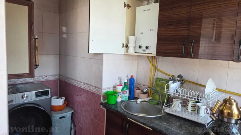 Satılır 3 otaqlı Mənzil Köhnə tikili 85 m² Yasamal - şəkil 12