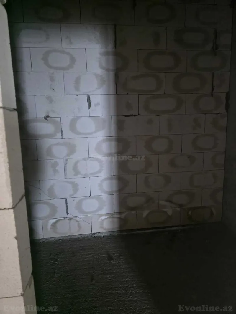 3 otaqlı Mənzil 148 m² 8 Noyabr m. Satılır