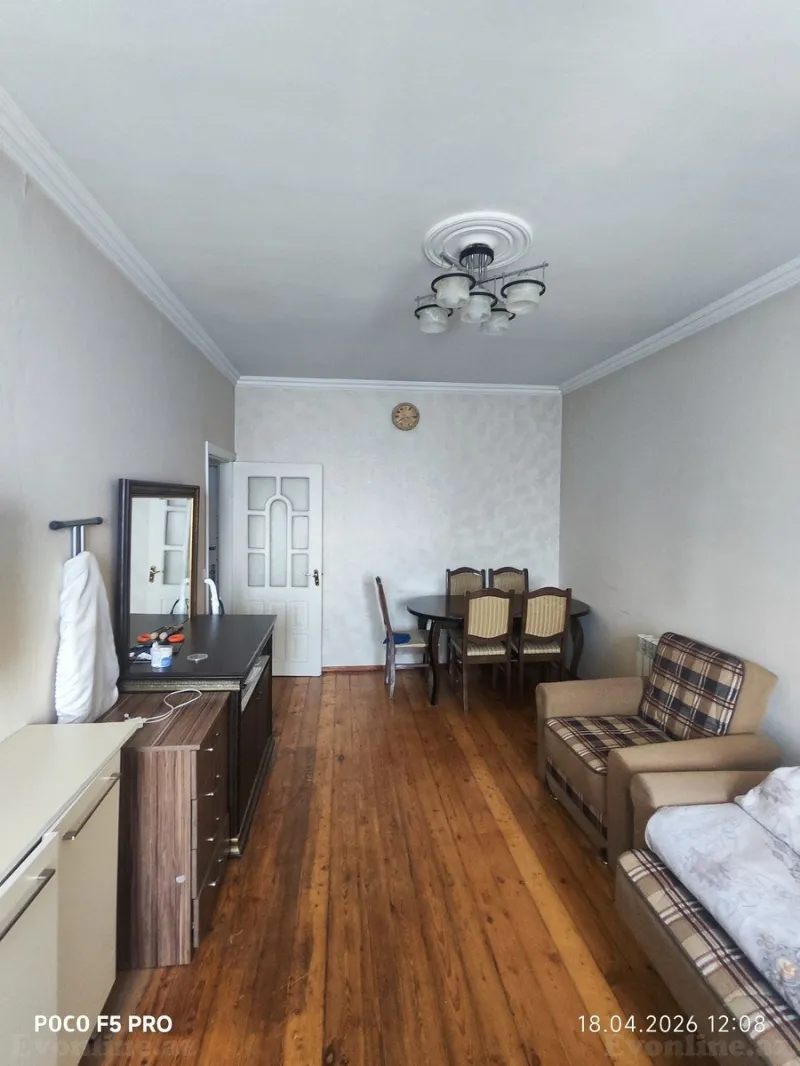 2 otaqlı Mənzil 35 m² 3-cü mikrorayon Satılır