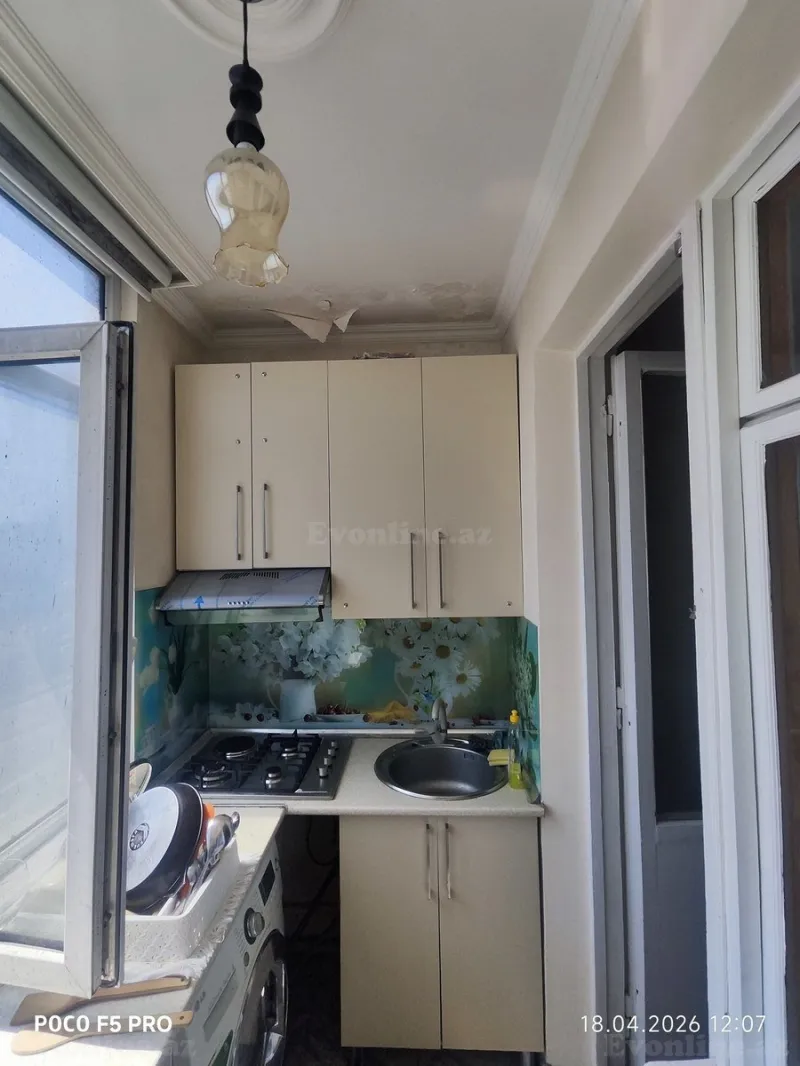 Satılır 2 otaqlı Mənzil Köhnə tikili 35 m² 3-cü mikrorayon - şəkil 4