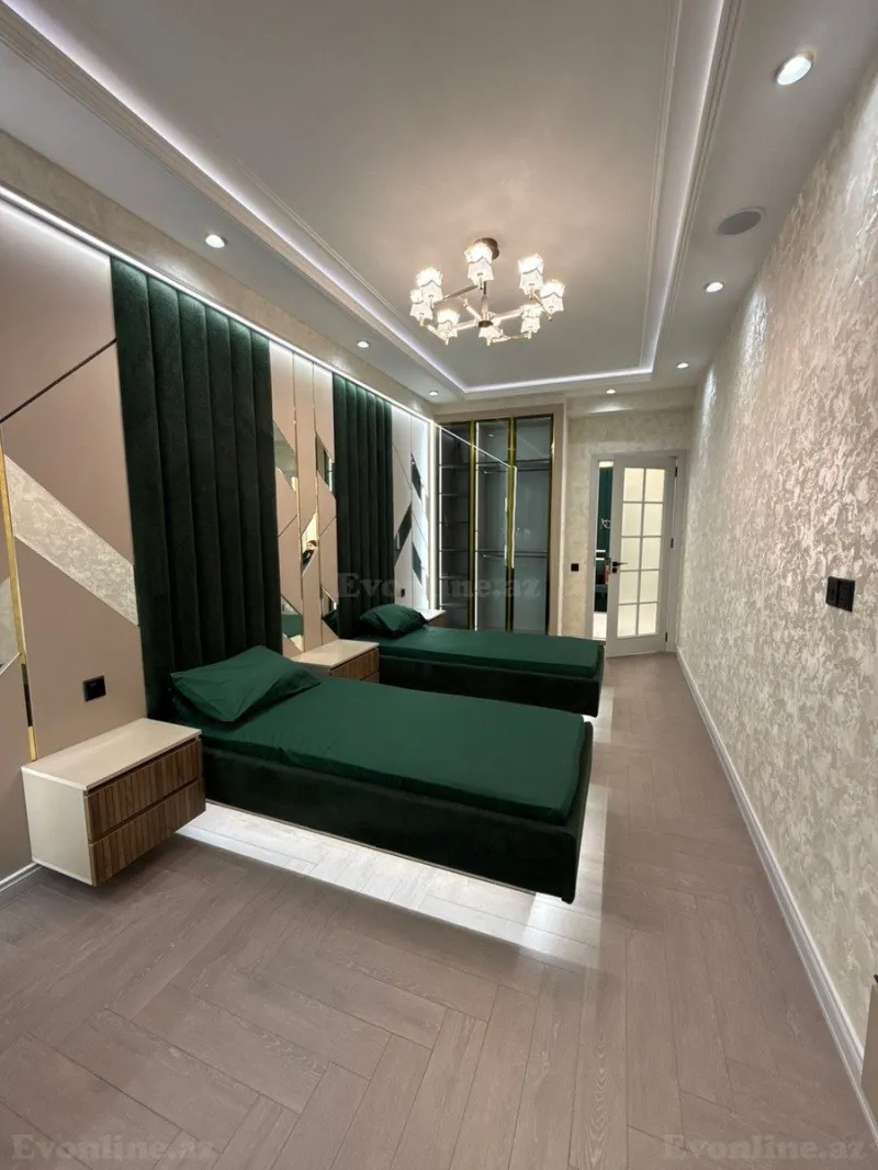 Satılır 4 otaqlı Mənzil Yeni tikili 160 m² 28 May m. - şəkil 9