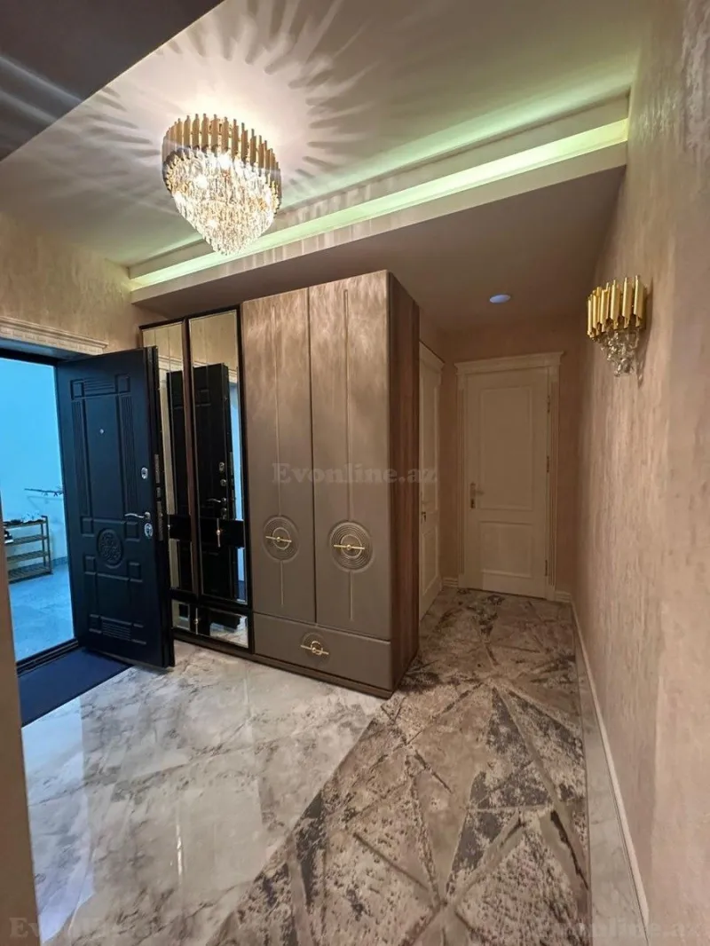 Satılır 4 otaqlı Mənzil Yeni tikili 180 m² Nəsimi r. - şəkil 14