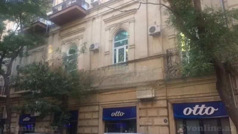 2 otaqlı Mənzil 100 m² Sahil m. Satılır