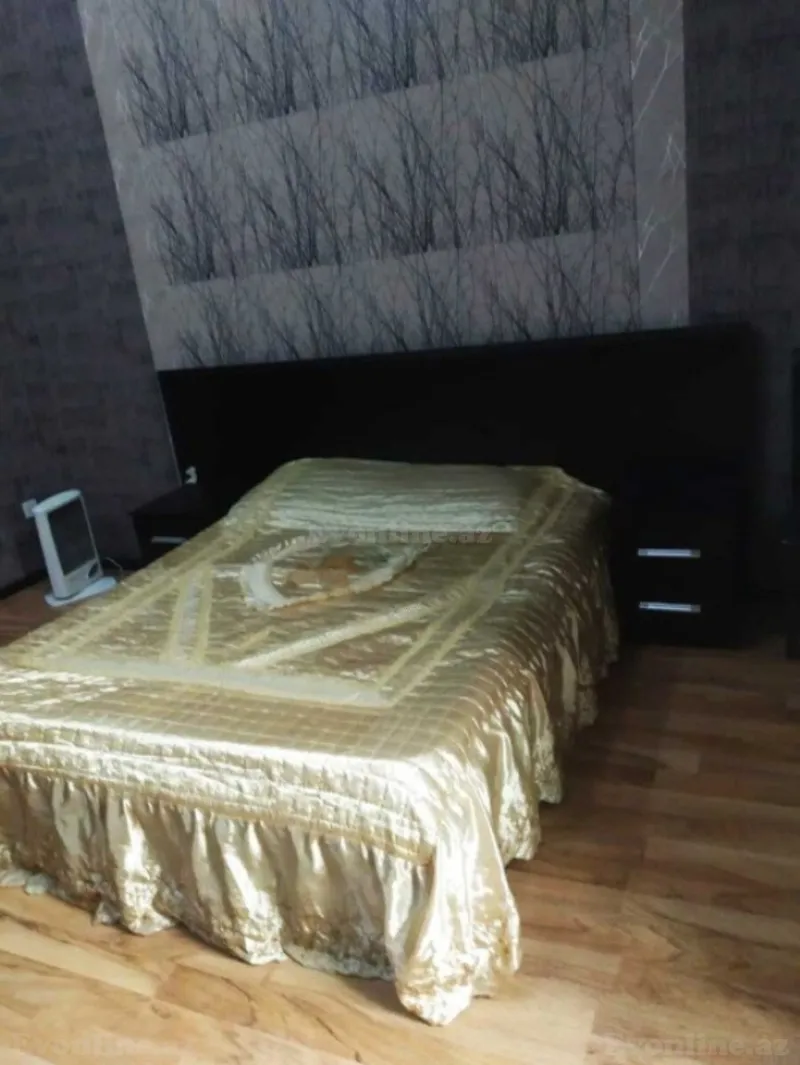 Satılır 2 otaqlı Mənzil Köhnə tikili 100 m² Sahil m. - şəkil 7