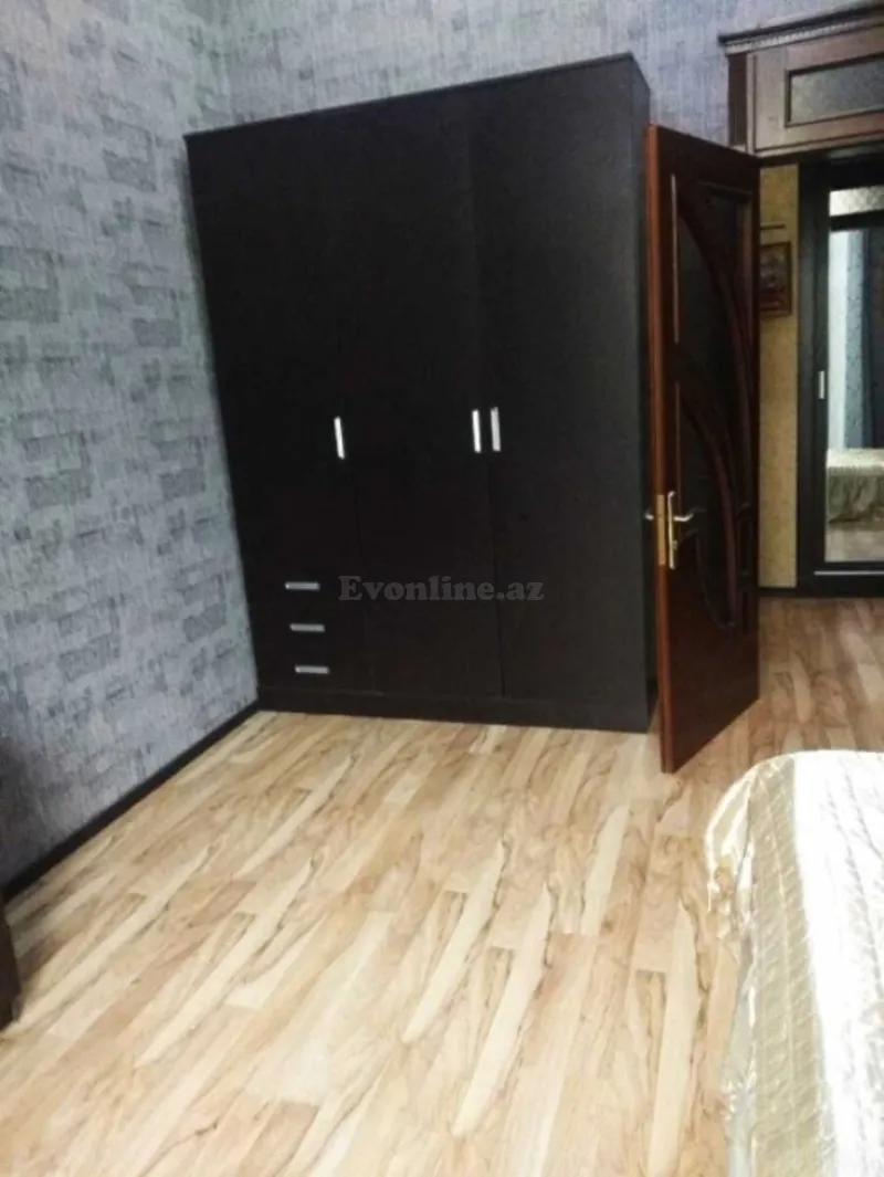 Satılır 2 otaqlı Mənzil Köhnə tikili 100 m² Sahil m. - şəkil 19