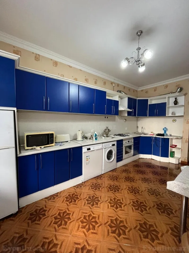 Kirayə verilir 3 otaqlı Mənzil Yeni tikili 140 m² Nizami m. - şəkil 8