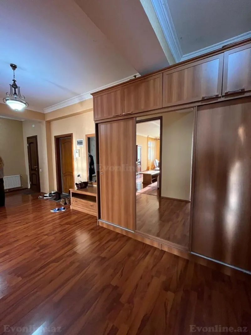 Kirayə verilir 3 otaqlı Mənzil Yeni tikili 140 m² Nizami m. - şəkil 10