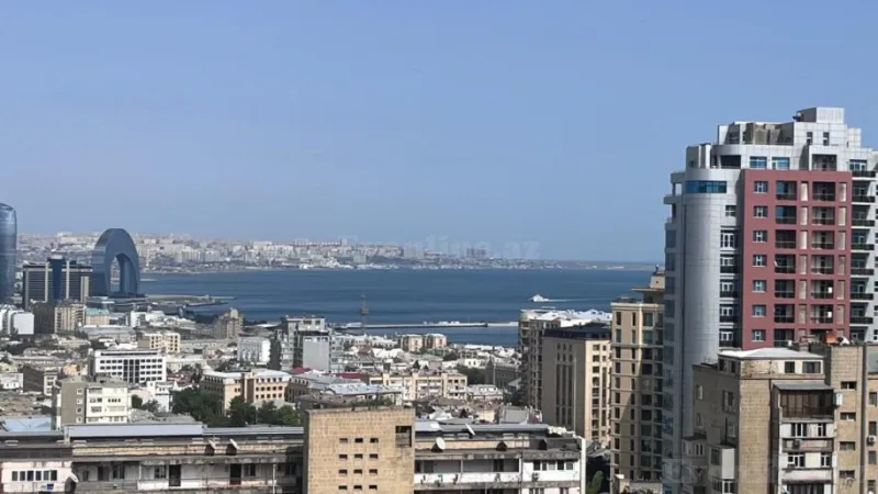 Satılır 2 otaqlı Mənzil Yeni tikili 80 m² Elmlər Akademiyası m. - şəkil 2