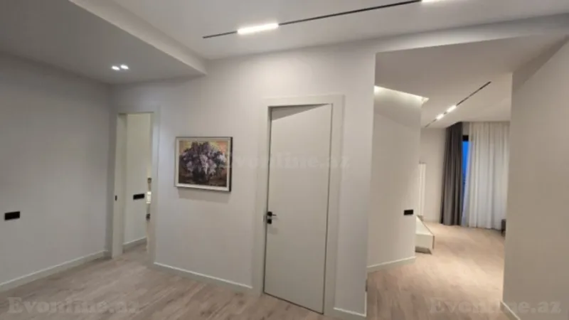 Kirayə verilir 3 otaqlı Mənzil Yeni tikili 120 m² Xətai r. - şəkil 17