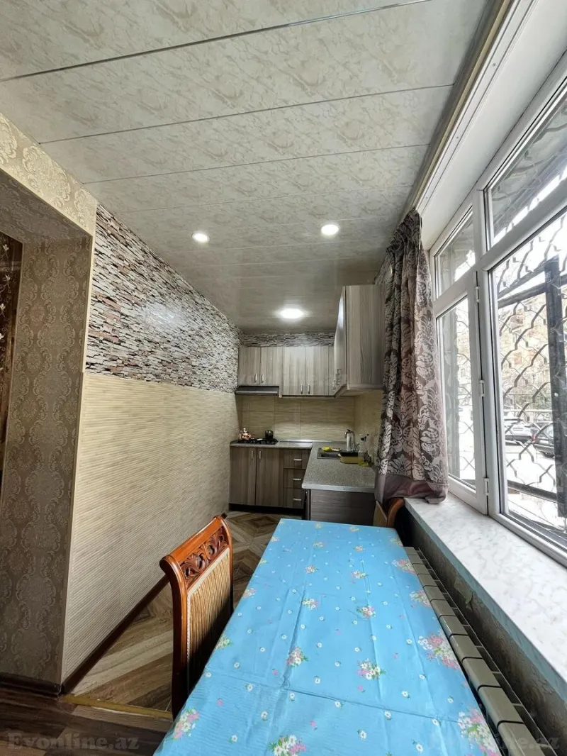 Kirayə verilir 3 otaqlı Mənzil Köhnə tikili 80 m² Elmlər Akademiyası m. - şəkil 9