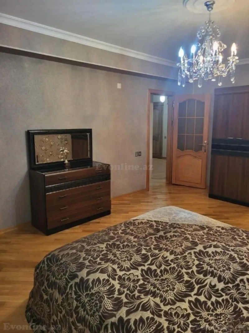 Satılır 3 otaqlı Mənzil Yeni tikili 130 m² Nəriman Nərimanov m. - şəkil 6