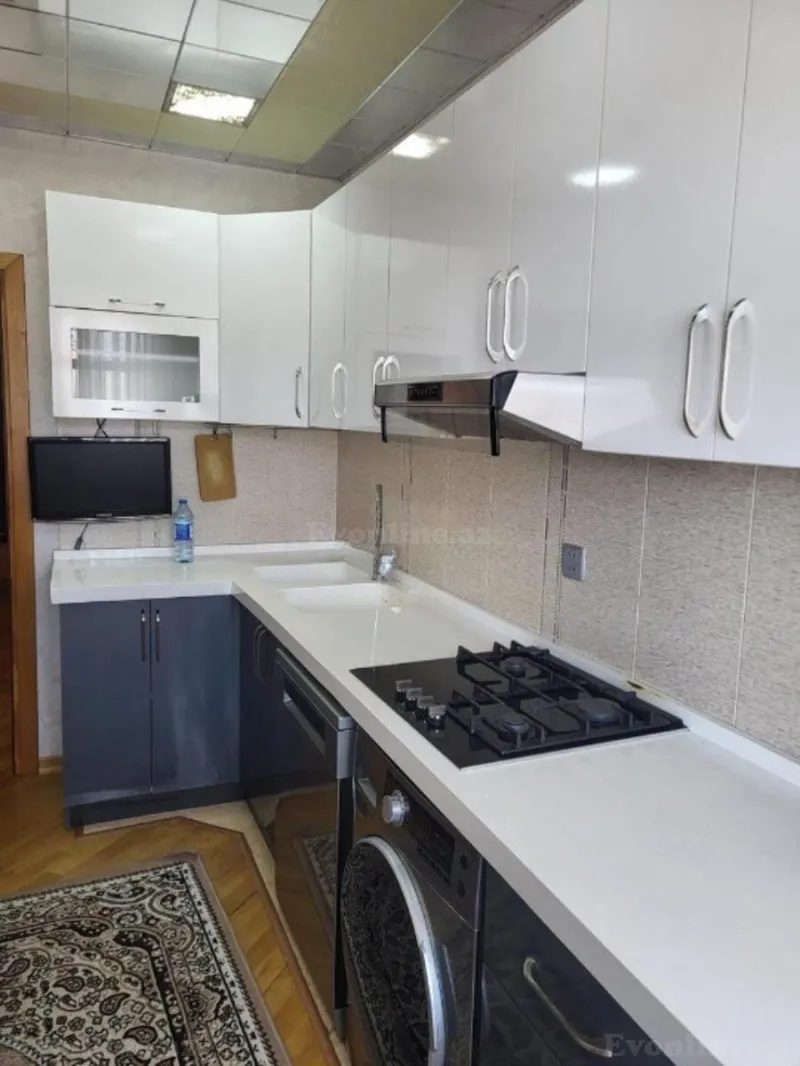 Satılır 3 otaqlı Mənzil Yeni tikili 130 m² Nəriman Nərimanov m. - şəkil 13