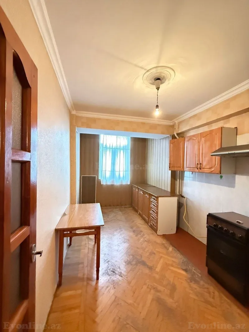 Kirayə verilir 2 otaqlı Mənzil Köhnə tikili 80 m² Nəriman Nərimanov m. - şəkil 6