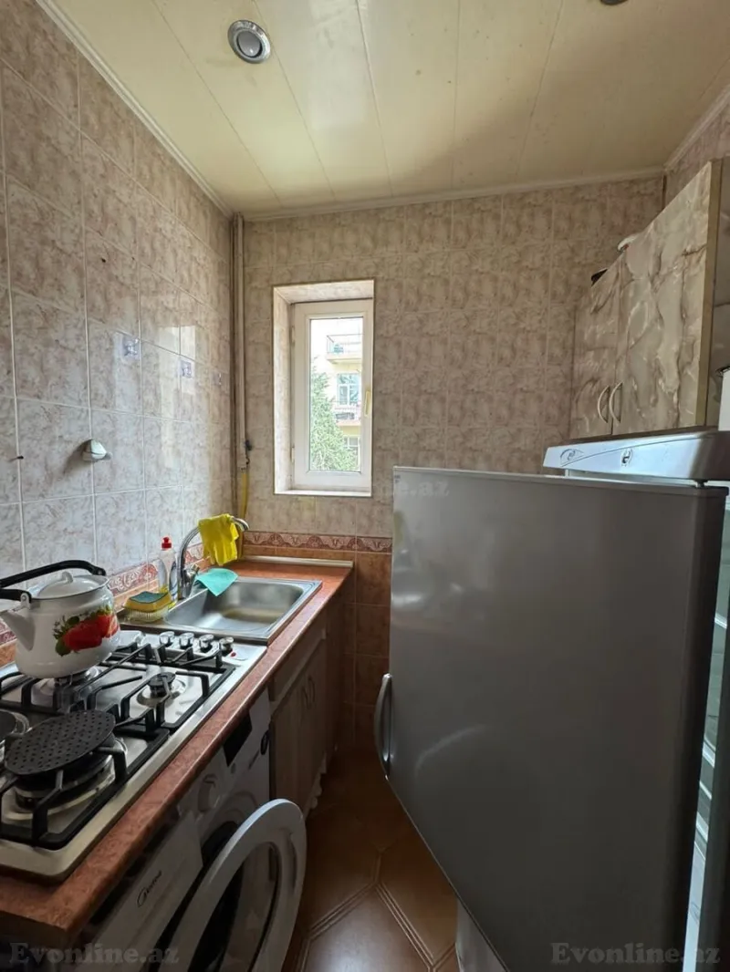 Satılır 2 otaqlı Mənzil Köhnə tikili 45 m² Nizami m. - şəkil 5