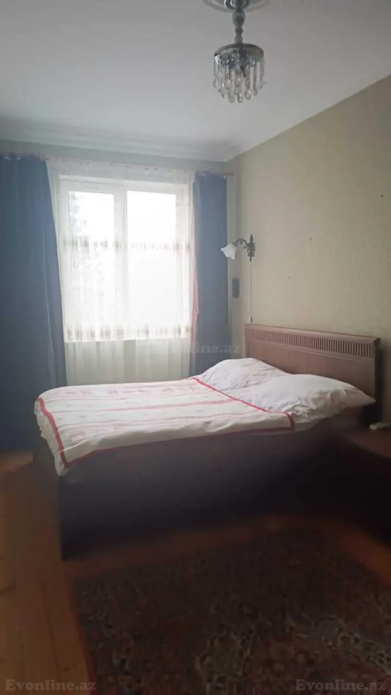 Satılır 2 otaqlı Mənzil Köhnə tikili 50 m² 5-ci mikrorayon - şəkil 2