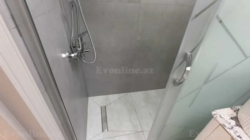 Satılır 2 otaqlı Mənzil Yeni tikili 63 m² Suraxanı r. - şəkil 8