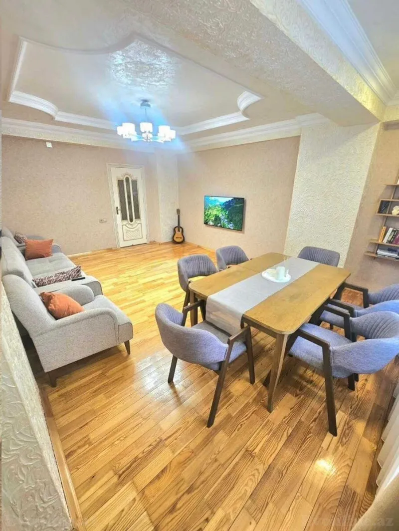 3 otaqlı Mənzil 120 m² 8-ci kilometr Satılır