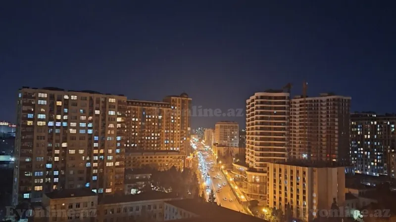 Satılır 3 otaqlı Mənzil Yeni tikili 133 m² Nərimanov r. - şəkil 2