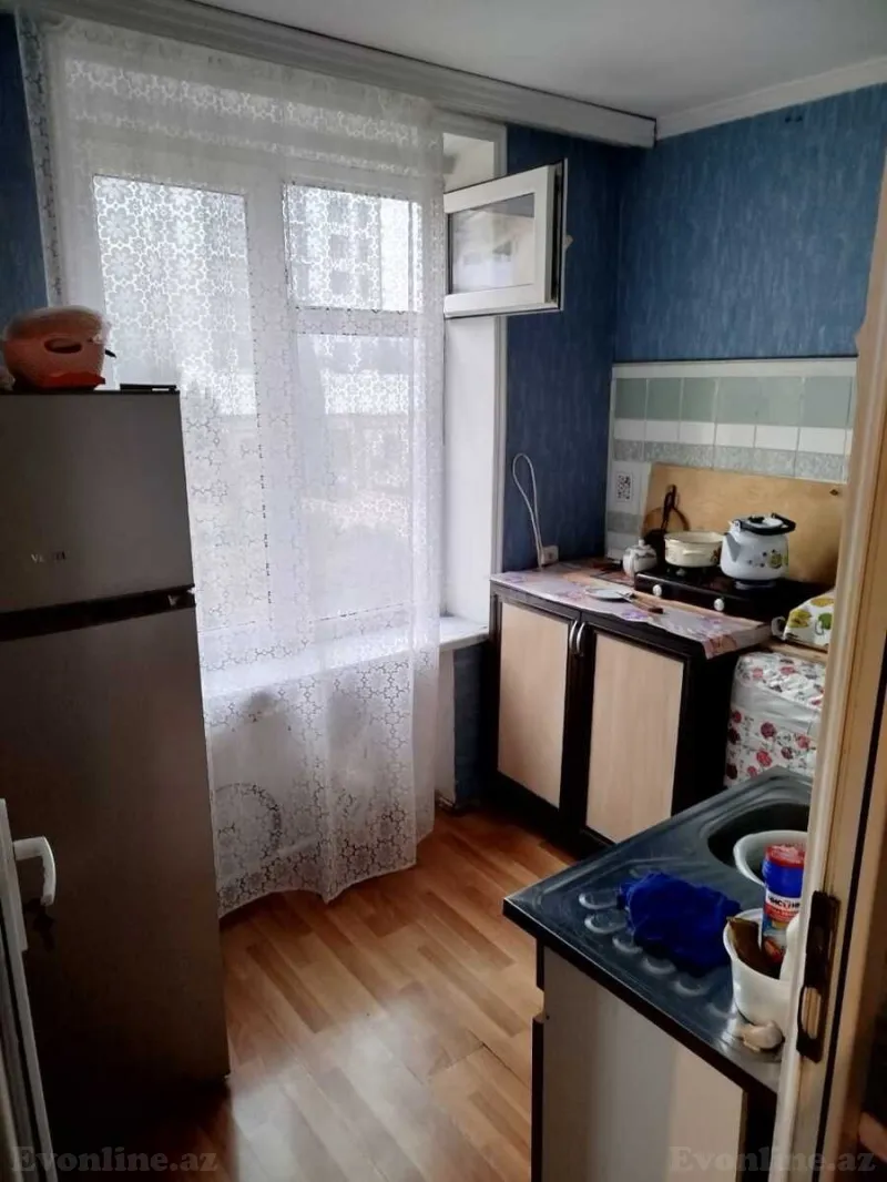 Satılır 1 otaqlı Mənzil Köhnə tikili 30 m² Yasamal - şəkil 4