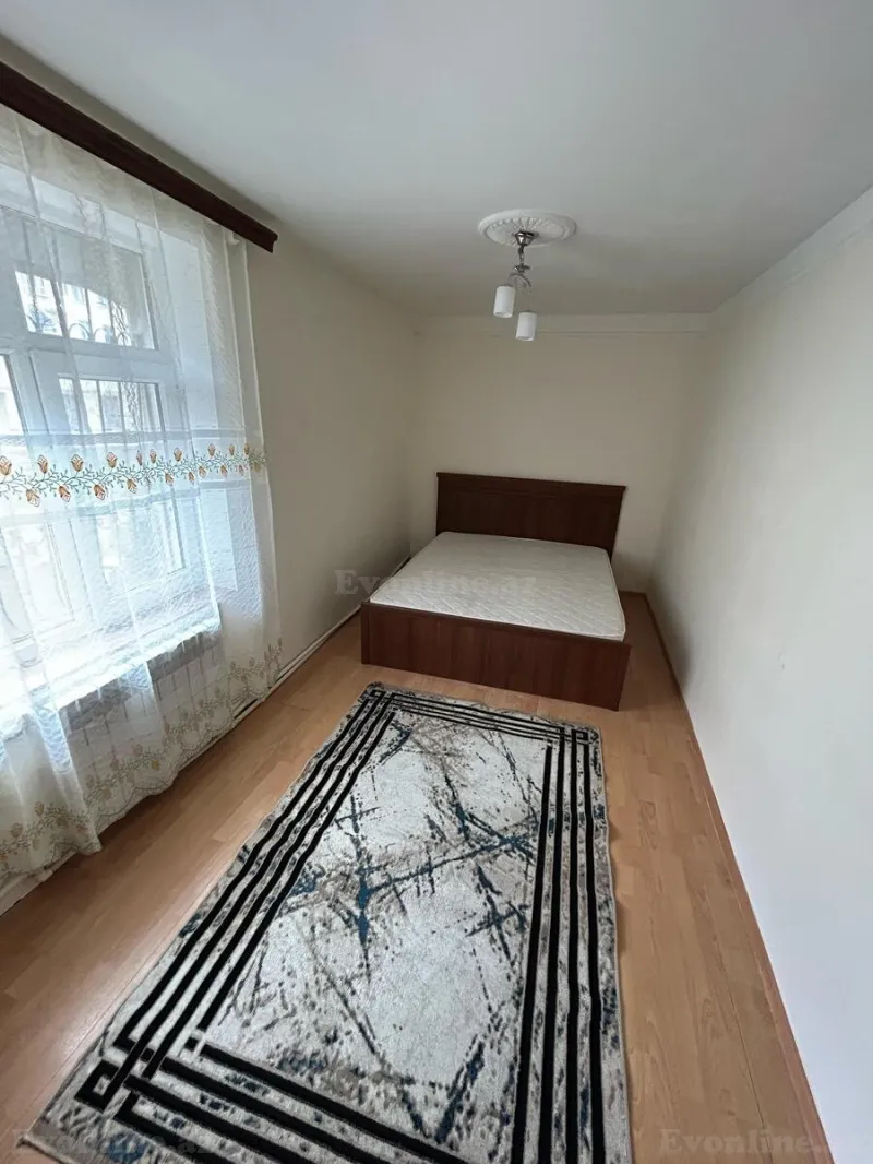 Kirayə verilir 3 otaqlı Mənzil Köhnə tikili 70 m² İnşaatçılar m. - şəkil 10