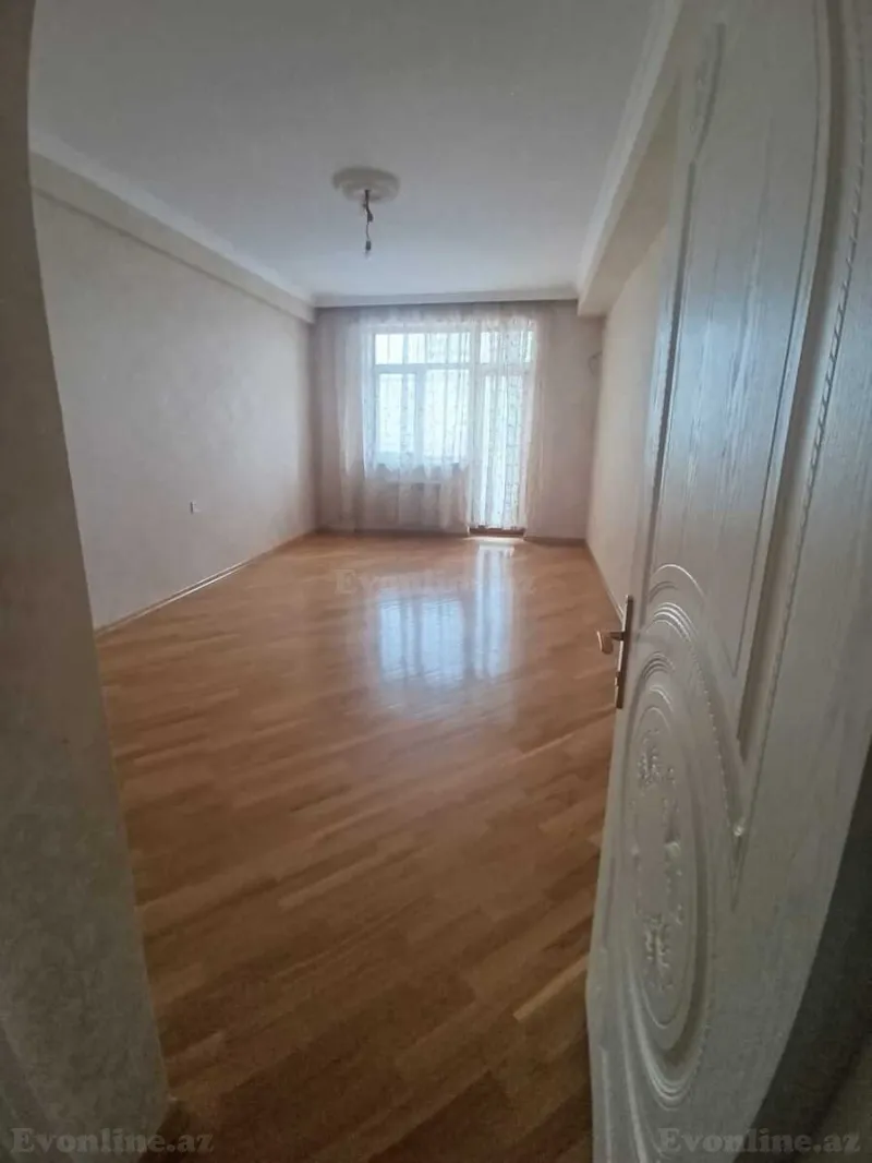 Satılır 3 otaqlı Mənzil Yeni tikili 156 m² Elmlər Akademiyası m. - şəkil 4