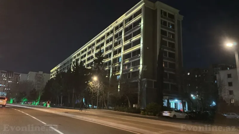 Kirayə verilir 4 otaqlı Mənzil Köhnə tikili 100 m² Xətai r. - şəkil 13