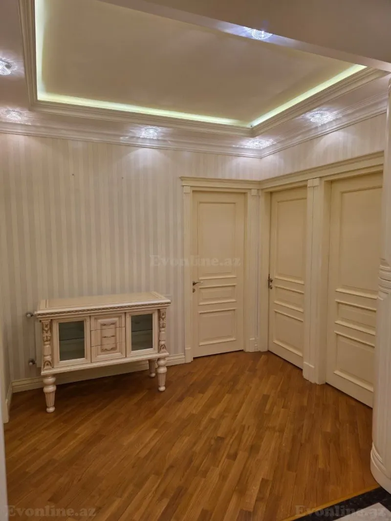 Kirayə verilir 3 otaqlı Mənzil Yeni tikili 110 m² 6-cı mikrorayon - şəkil 2