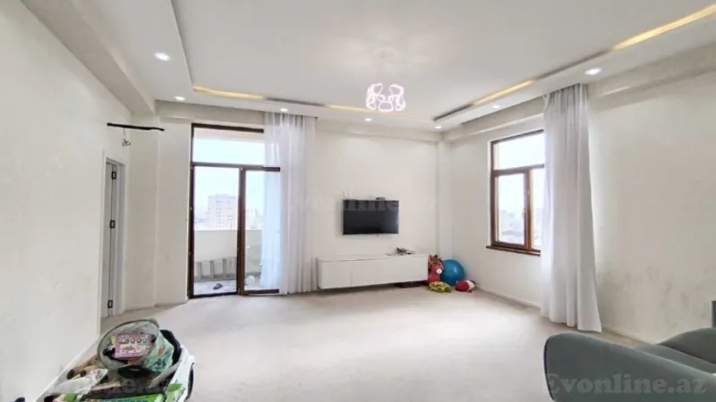 Satılır 3 otaqlı Mənzil Yeni tikili 121 m² Elmlər Akademiyası m. - şəkil 3