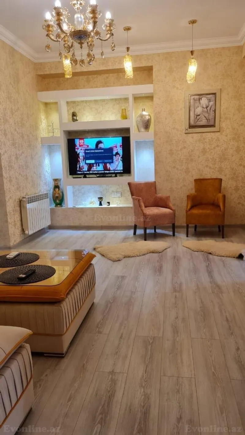 3 otaqlı Mənzil 90 m² Nizami m. Kirayə verilir