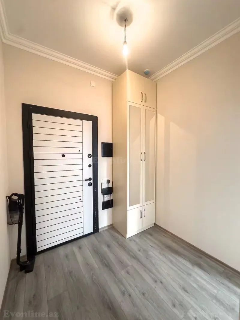 Kirayə verilir 2 otaqlı Mənzil Yeni tikili 70 m² İnşaatçılar m. - şəkil 11