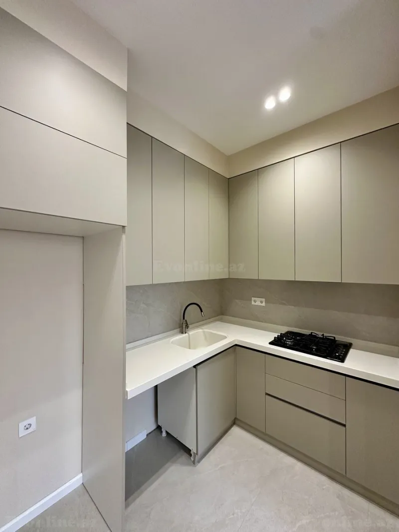 Satılır 2 otaqlı Mənzil Yeni tikili 56 m² Neftçilər m. - şəkil 4