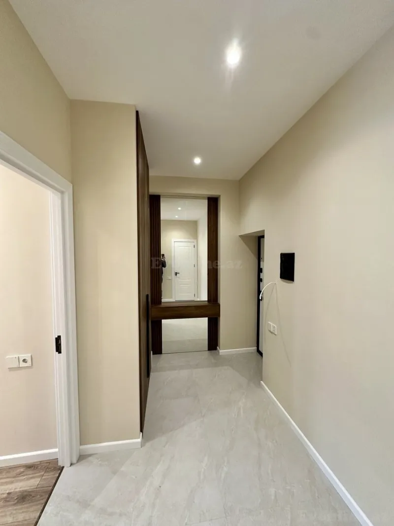 Satılır 2 otaqlı Mənzil Yeni tikili 56 m² Neftçilər m. - şəkil 6