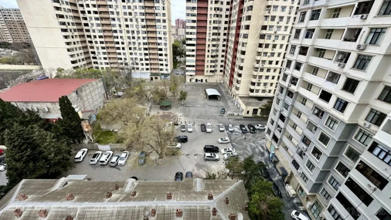 Satılır 2 otaqlı Mənzil Yeni tikili 56 m² Neftçilər m. - şəkil 16