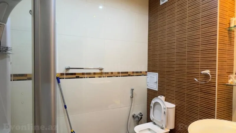 Satılır 4 otaqlı Mənzil Yeni tikili 180 m² İnşaatçılar m. - şəkil 17